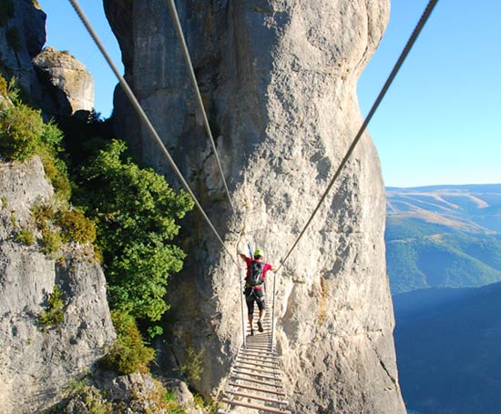 Equilibre sur la via de Florac