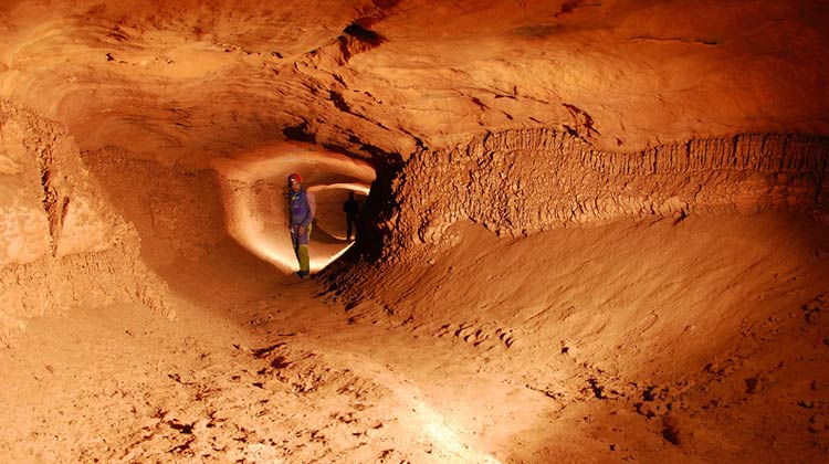 Grotte de la Clujade à Hauterives