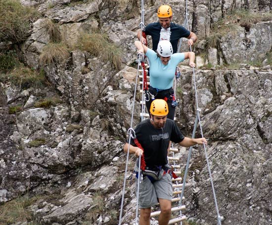 Pont de singe de la Via ferrata de Rousses